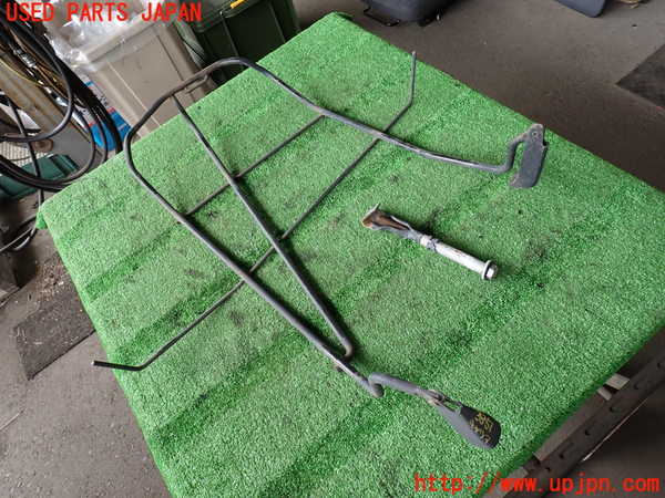 2UPJ-9238511700]レジアスエース(ハイエース200系)(KDH206V)スペアタイヤキャリア 中古_2