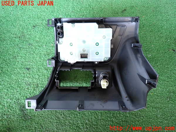 2UPJ-9238516066]レジアスエース(ハイエース200系)(KDH206V)エアコンスイッチ1 中古_3