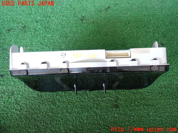 2UPJ-9238516170]レジアスエース(ハイエース200系)(KDH206V)スピードメーター 中古_2