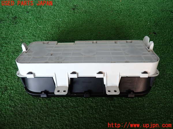 2UPJ-9238516170]レジアスエース(ハイエース200系)(KDH206V)スピードメーター 中古_3
