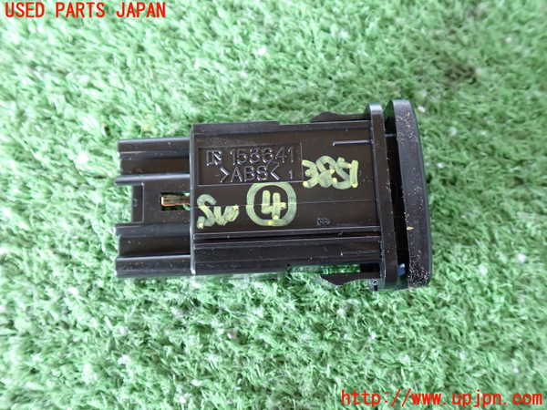 2UPJ-9238516309]レジアスエース(ハイエース200系)(KDH206V)スイッチ4(AC100V) 中古_2