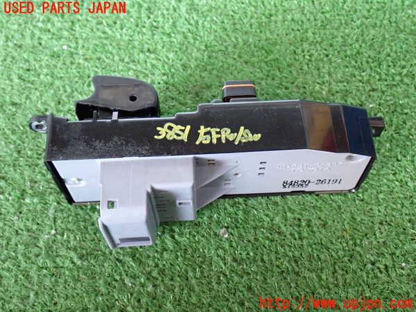 2UPJ-9238516240]レジアスエース(ハイエース200系)(KDH206V)右前パワーウィンドウスイッチ 中古_2