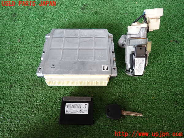 2UPJ-9238516110]レジアスエース(ハイエース200系)(KDH206V)エンジンコンピューター 中古_3