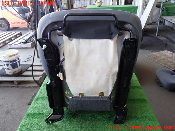 2UPJ-9238517035]レジアスエース(ハイエース200系)(KDH206V)運転席シート 中古_5