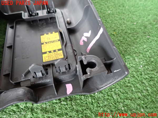 2UPJ-9238517670]レジアスエース(ハイエース200系)(KDH206V)左センターピラートリム ジャンク_2