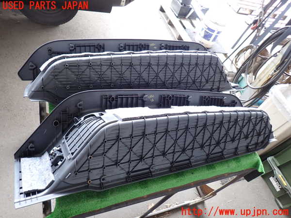 2UPJ-9238517740]レジアスエース(ハイエース200系)(KDH206V)スカッフプレート 中古_4