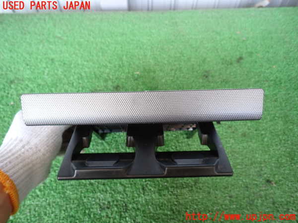 2UPJ-9238517810]レジアスエース(ハイエース200系)(KDH206V)ドリンクホルダー 中古_2