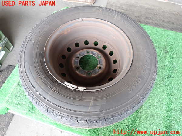 2UPJ-9238519601]レジアスエース(ハイエース200系)(KDH206V)スペアタイヤ1 中古_5