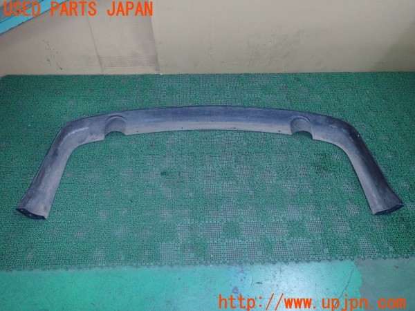 3UPJ=9238520056]クライスラー 300C 5.7HEMI(LX57)前期 社外 リアアンダースポイラー FRP 中古_4