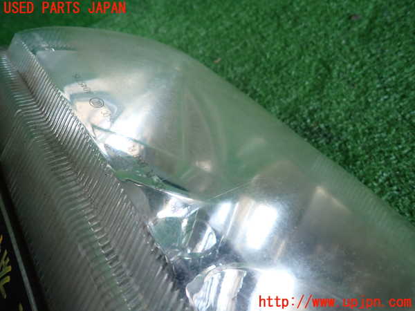 2UPJ-9238521130]クライスラー・300C(LX57)右ヘッドライト HID 中古_2