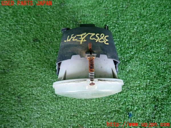 2UPJ-9238521182]クライスラー・300C(LX57)左フォグ 中古_2