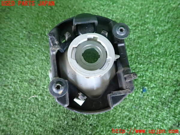 2UPJ-9238521182]クライスラー・300C(LX57)左フォグ 中古_3