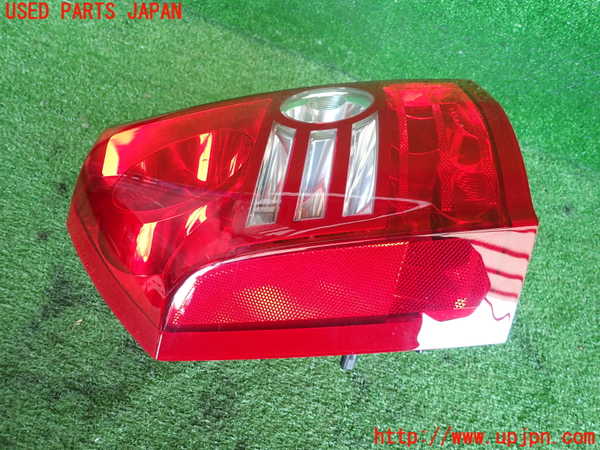 2UPJ-9238521536]クライスラー・300C(LX57)左テールランプ 中古_2