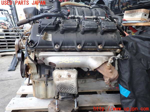 2UPJ-9238522010]クライスラー・300C(LX57)エンジン 7 中古_2