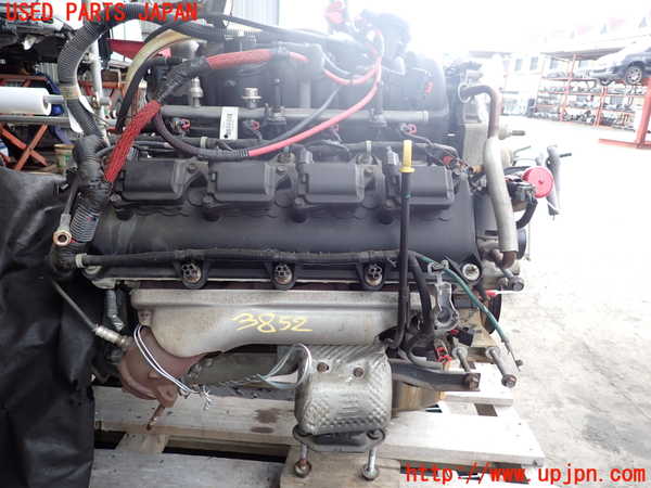 2UPJ-9238522010]クライスラー・300C(LX57)エンジン 7 中古_3