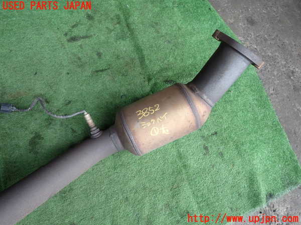 2UPJ-9238522661]クライスラー・300C(LX57)触媒1 中古_2