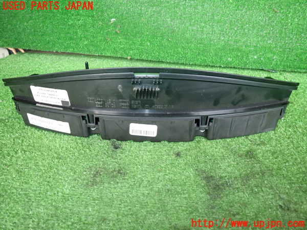 2UPJ-9238526170]クライスラー・300C(LX57)スピードメーター 中古_2