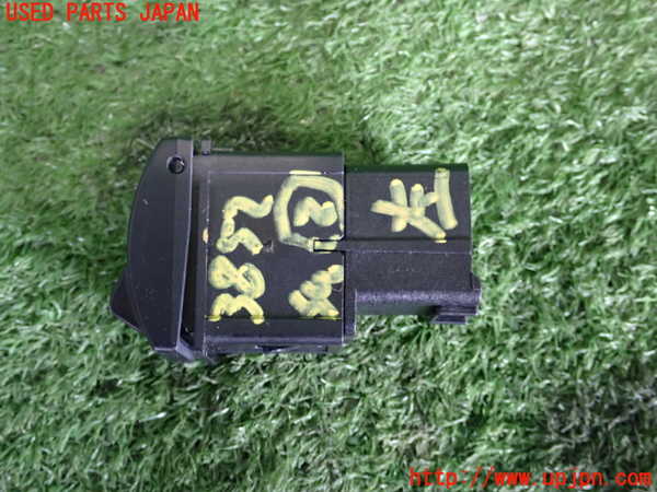 2UPJ-9238526307]クライスラー・300C(LX57)スイッチ2 (シート) 中古_2