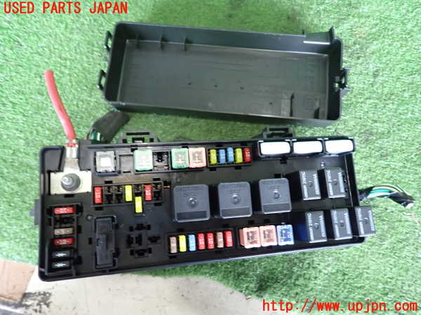 2UPJ-9238526741]クライスラー・300C(LX57)ヒューズボックス1 中古_4