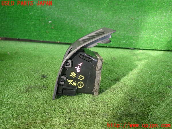 2UPJ-9238527526]クライスラー・300C(LX57)エアコン吹き出し口1 (右) 中古_2