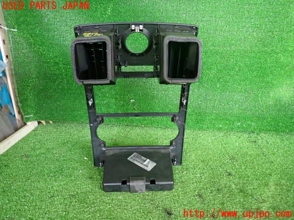 2UPJ-9238527528]クライスラー・300C(LX57)エアコン吹き出し口3 (真中) 中古_3