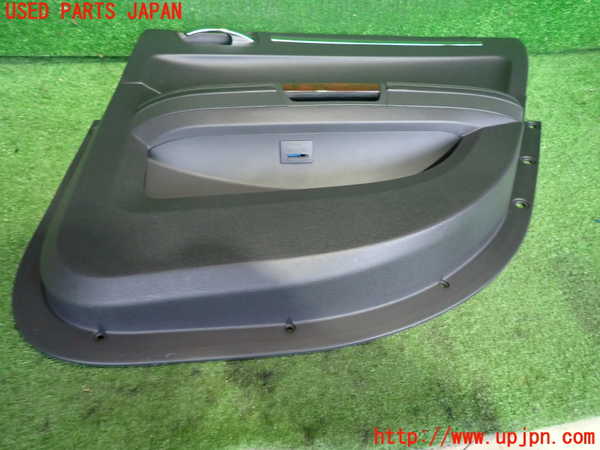 2UPJ-9238521294]クライスラー・300C(LX57)右後ドア内張り 中古_5