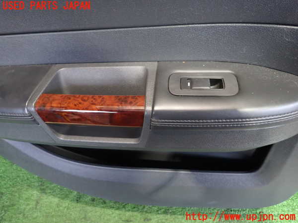 2UPJ-9238521324]クライスラー・300C(LX57)左後ドア内張り 中古_5