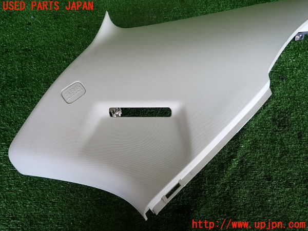2UPJ-9238527675]クライスラー・300C(LX57)右リアピラートリム 中古_2