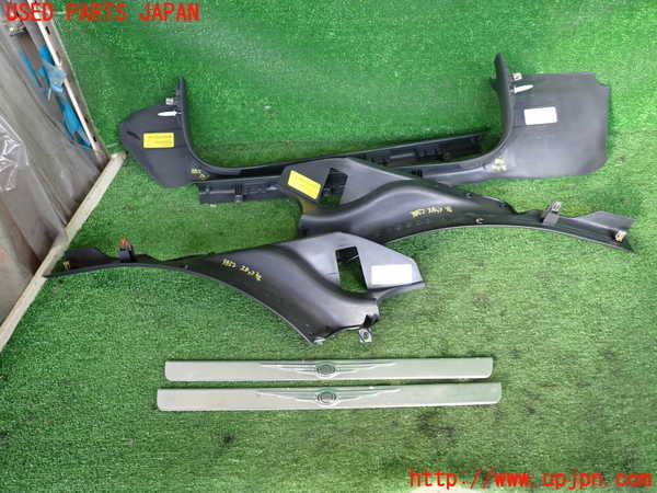 2UPJ-9238527740]クライスラー・300C(LX57)スカッフプレート 中古_5