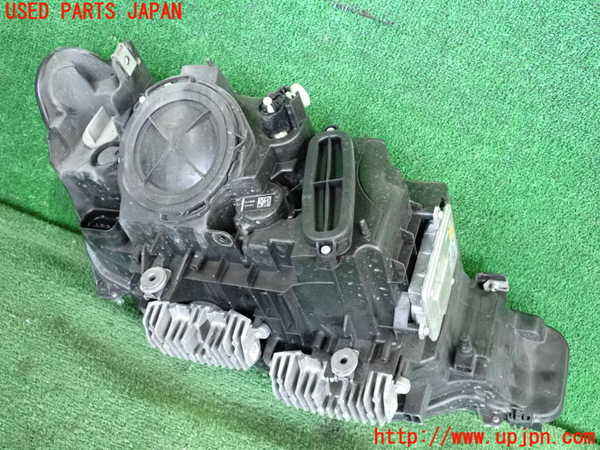 2UPJ-9238531132]BMW 328i ツーリング F31(3A20)左ヘッドライト LED 中古_2