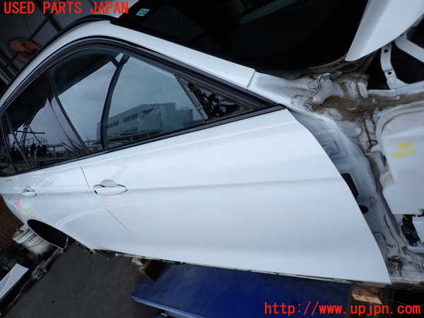 2UPJ-9238531230]BMW 328i ツーリング F31(3A20)右前ドア 中古 FUYAO M540 43R-001735_2