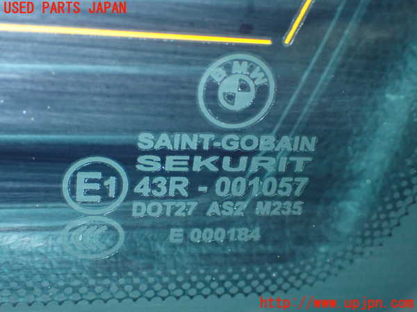 2UPJ-9238531380]BMW 328i ツーリング F31(3A20)右クォーターガラス 中古 SAINT-GOBAIN SEKURIT M235 43R-001057_2
