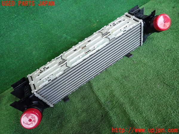 2UPJ-9238532451]BMW 328i ツーリング F31(3A20)インタークーラー1 中古_2