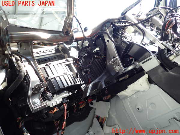 2UPJ-9238536081]BMW 328i ツーリング F31(3A20)エバポレーター1 中古_3