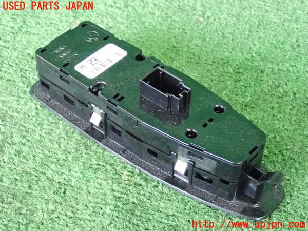 2UPJ-9238536240]BMW 328i ツーリング F31(3A20)右前パワーウィンドウスイッチ 中古_2