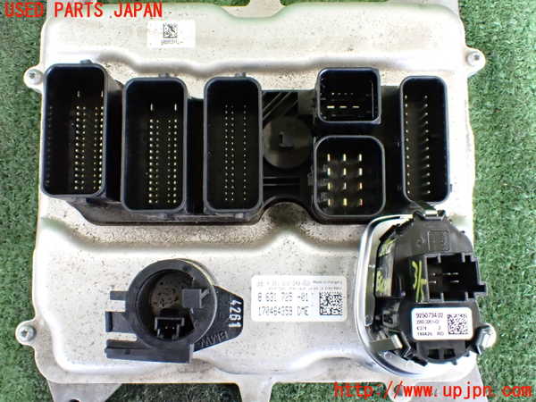 2UPJ-9238536110]BMW 328i ツーリング F31(3A20)エンジンコンピューター 中古 DME_3