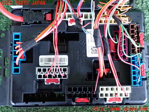 2UPJ-9238536741]BMW 328i ツーリング F31(3A20)ヒューズボックス1(室内) 中古_4