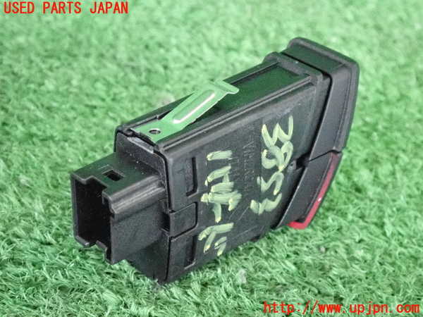 2UPJ-9238536290]BMW 328i ツーリング F31(3A20)ハザードスイッチ 中古_2