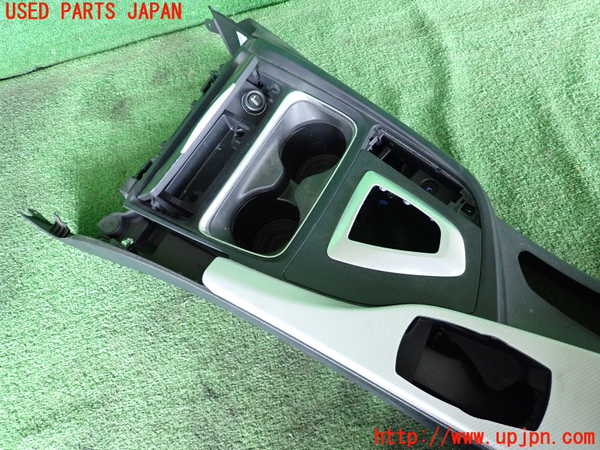2UPJ-9238537540]BMW 328i ツーリング F31(3A20)センターコンソール 中古_3