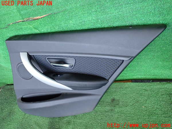 2UPJ-9238531294]BMW 328i ツーリング F31(3A20)右後ドア内張り 中古_2