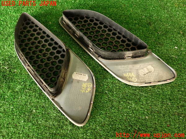 2UPJ-9238541063]BMW M3 クーペ(WD40)(E92)ボンネットダクト1 (ジャンク品) 中古_2