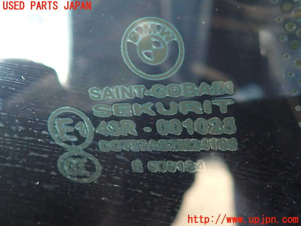 2UPJ-9238541380]BMW M3 クーペ(WD40)(E92)右クォーターガラス 中古(43R-001025 M241)_3