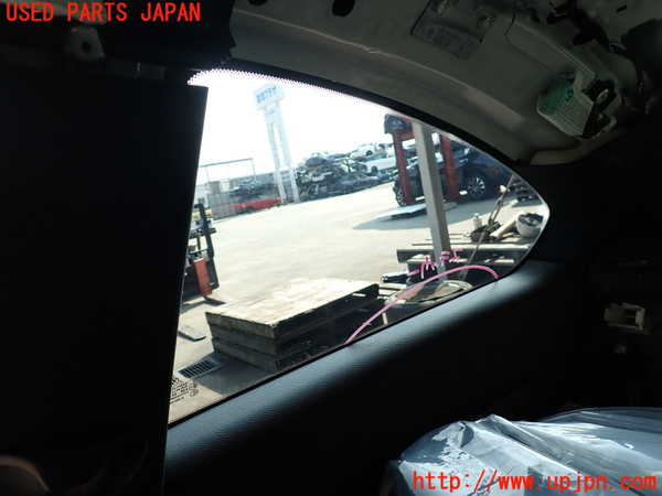 2UPJ-9238541380]BMW M3 クーペ(WD40)(E92)右クォーターガラス 中古(43R-001025 M241)_4