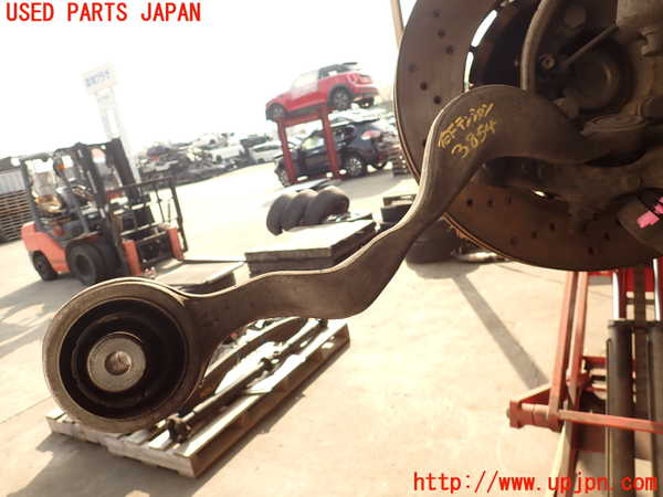 2UPJ-9238545315]BMW M3 クーペ(WD40)(E92)右フロントテンションロッド 中古_2
