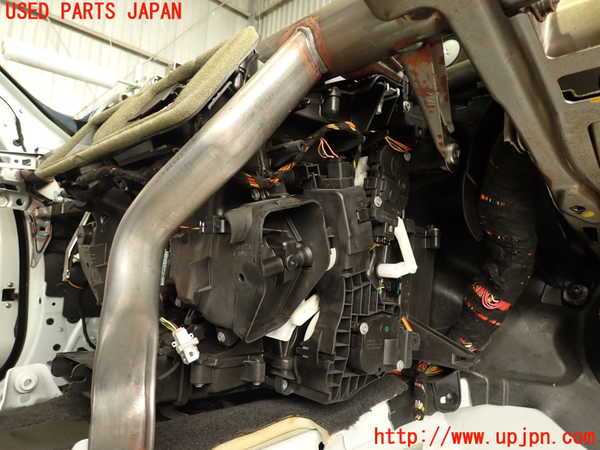 2UPJ-9238546081]BMW M3 クーペ(WD40)(E92)エバポレーター1 中古_5