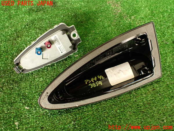 2UPJ-9238546550]BMW M3 クーペ(WD40)(E92)アンテナ 中古_3