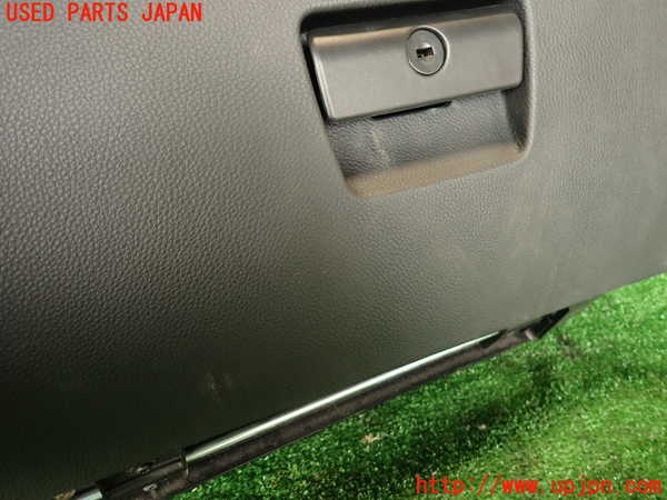 2UPJ-9238547516]BMW M3 クーペ(WD40)(E92)グローブボックス1 中古_2