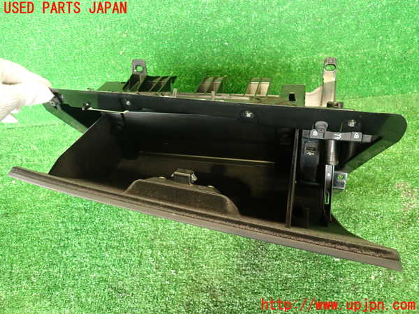 2UPJ-9238547516]BMW M3 クーペ(WD40)(E92)グローブボックス1 中古_3