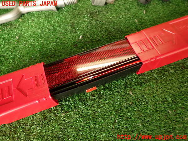 2UPJ-9238547805]BMW M3 クーペ(WD40)(E92)車載工具 中古_3