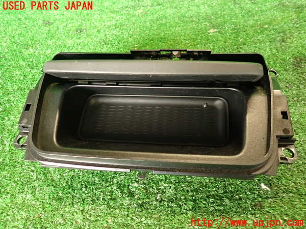 2UPJ-9238547841]BMW M3 クーペ(WD40)(E92)小物入れ1 中古_3